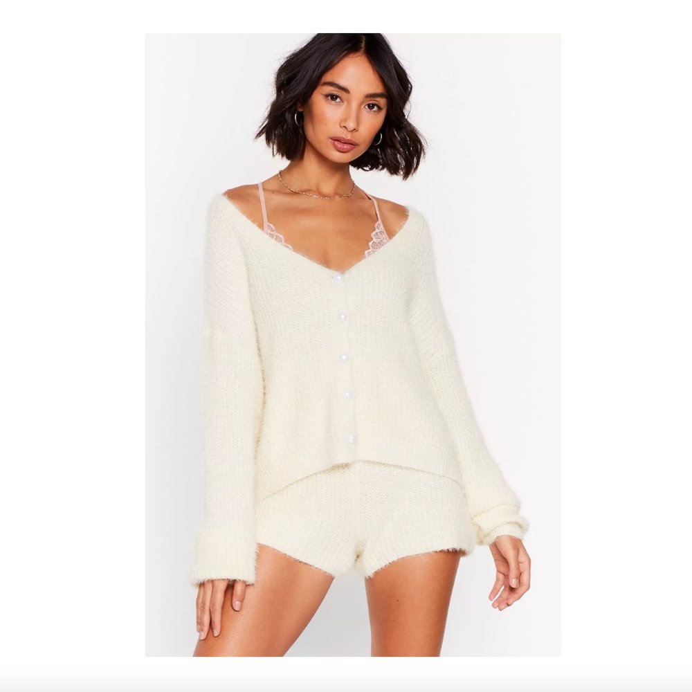 Cream white fuzzy ribbed knit shorts